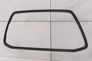 MITSUBISHI ASX 2013-2015 PO PIERWSZYM LIFTINGU CZARNA RAMKA GRILLA