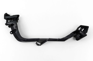 VOLVO XC90 II 2014-2019 PRZED FACELIFTINGIEM MOCOWANIE PRZEDNIEJ LAMPY PRZECIWMGIELNEJ PRAWE 31383680
