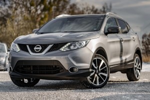 NISSAN QASHQAI J11 2014-2017 LAMPA PRZECIWMGIELNA PRZEDNIA NI2590103 261508990B