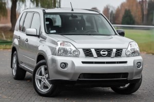 NISSAN X-TRAIL II T31 2007-2013 LAMPA PRZECIWMGIELNA PRZEDNIA NI2590103 261508990B