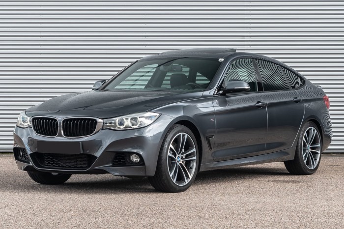 BMW SERIA 3 F34 GRAN TURISMO 2013-2020 ZAŚLEPKA KRATKI PRZEDNIEGO ZDERZAKA LEWA 51118057199