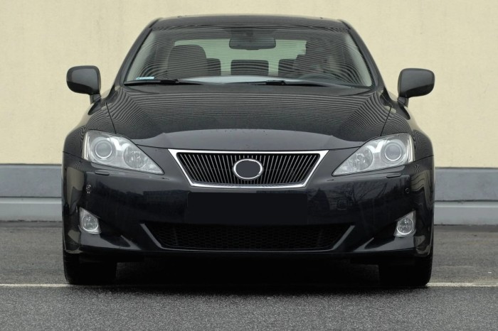 LEXUS IS II SEDAN 2007-2013 LAMPA PRZECIWMGIELNA PRZEDNIA PRAWA 195921112