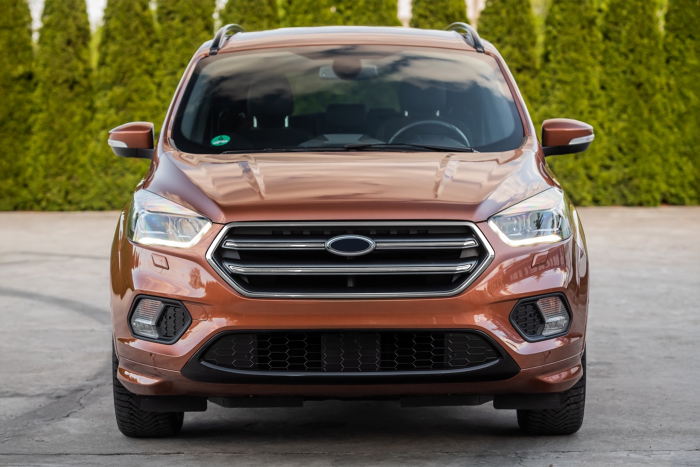 FORD ESCAPE MK3 III 2016-2019 PO FACELIFTINGU GRILL CZARNY ATRAPA CHŁODNICY GV448200AB