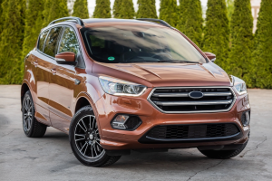 FORD ESCAPE MK3 III 2016-2019 PO FACELIFTINGU GRILL CZARNY ATRAPA CHŁODNICY GV448200AB