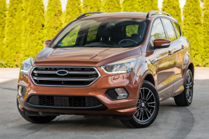 FORD ESCAPE MK3 III 2016-2019 PO FACELIFTINGU GRILL CZARNY ATRAPA CHŁODNICY GV448200AB