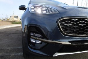 KIA SPORTAGE IV QL 2018-2021 PO FACELIFTINGU GT-LINE KOMPLETNA KRATKA HALOGENU ZDERZAKA PRZEDNIEGO PRAWA 86522F1520