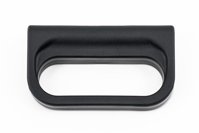 UNIWERSALNY UCHWYT ROLETY BAGAŻNIKA DO BMW