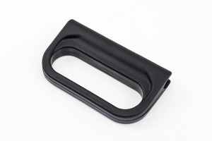 UNIWERSALNY UCHWYT ROLETY BAGAŻNIKA DO BMW