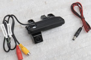 MERCEDES B-CLASS W246 2011-2018 KAMERA COFANIA FULL HD DYNAMICZNE LINIE ZINTEGROWANA Z KLAMKĄ KLAPY TYLNEJ