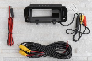 MERCEDES C-CLASS W204 2007-2014 KAMERA COFANIA FULL HD DYNAMICZNE LINIE ZINTEGROWANA Z KLAMKĄ KLAPY TYLNEJ