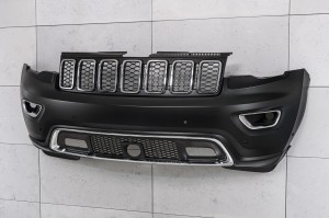 JEEP GRAND CHEROKEE IV WK2 2017-2021 PO DRUGIM FACELIFTINGU KOMPLETNY ZDERZAK PRZEDNI Z PDC BEZ SPRYSKIWACZY Z CHROMOWANYM GRILLEM 68333498AA