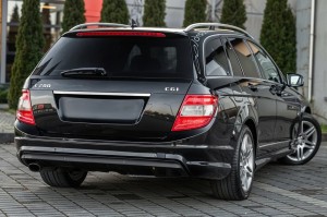 MERCEDES C-CLASS S204 2007-2014 KAMERA COFANIA FULL HD DYNAMICZNE LINIE ZINTEGROWANA Z KLAMKĄ KLAPY TYLNEJ