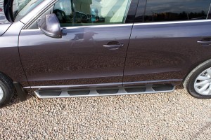 AUDI Q3 8U 2011-2018 STOPNIE BOCZNE PROGI SAMOCHODOWE