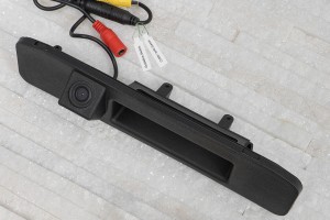 MERCEDES GLC X253 2015-2019 PRZED LIFTINGIEM KAMERA COFANIA FULL HD DYNAMICZNE LINIE ZINTEGROWANA Z KLAMKĄ KLAPY TYLNEJ