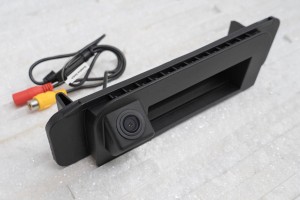 MERCEDES A-CLASS W177 2018-2023 PRZED FACELIFTINGIEM KAMERA COFANIA FULL HD DYNAMICZNE LINIE ZINTEGROWANA Z KLAMKĄ KLAPY TYLNEJ