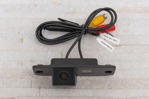 HYUNDAI TUCSON I JM 2004-2014 KAMERA COFANIA FULL HD DYNAMICZNE LINIE ZINTEGROWANA Z LAMPĄ