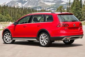 VW GOLF 7 VII 5G ALLTRACK 2014-2020 KAMERA COFANIA W KLAMKĘ KLAPY TYLNEJ FULL HD DYNAMICZNE LINIE ZNACZEK 5G0827469F 