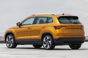 SKODA KAROQ 2017+ KAMERA COFANIA FULL HD DYNAMICZNE LINIE ZINTEGROWANA Z KLAMKĄ KLAPY TYLNEJ