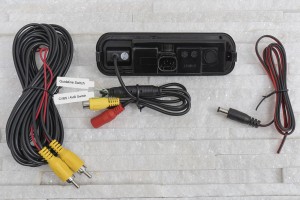 FORD FOCUS MK2 II 2004-2010 KAMERA COFANIA FULL HD DYNAMICZNE LINIE ZINTEGROWANA Z KLAMKĄ KLAPY TYLNEJ
