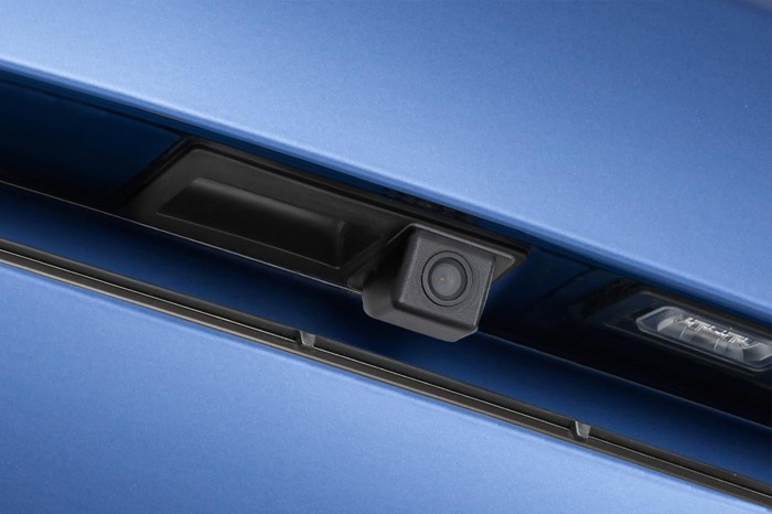 AUDI RS4 B7 2006-2008 KAMERA COFANIA FULL HD DYNAMICZNE LINIE ZINTEGROWANA Z KLAMKĄ KLAPY TYLNEJ