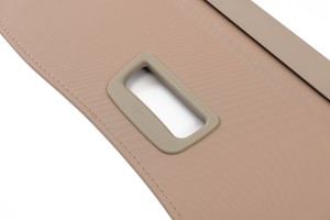 JEEP GRAND CHEROKEE IV WK2 2017-2021 DRUGI FACELIFTING ROLETA BAGAŻNIKA BEŻOWA