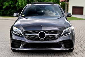 MERCEDES C-CLASS W205 2019-2021 PO LIFTINGU Z KAMERĄ GRILL DIAMOND SREBRNY
