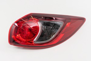 MAZDA CX-5 I KE 2012-2017 KAROSERYJNA LAMPA TYLNA PRAWA KD5451150C