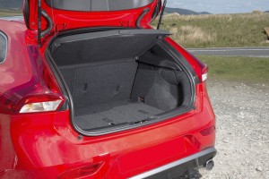 VOLVO V40 II 2012-2019 PÓŁKA BAGAŻNIKA 31291021 NOWA CZARNA