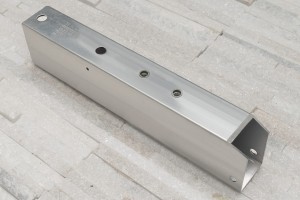 BMW SERIA 7 F04 2008-2015 STREFA ZGNIOTU DOLNA LEWA ODBÓJ 51117273399