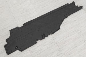 MERCEDES AMG GT X290 2018+ MATERIAŁOWA OSŁONA PODWOZIA PRAWA A2136806407