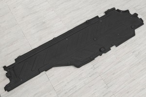 MERCEDES AMG GT X290 2018+ MATERIAŁOWA OSŁONA PODWOZIA PRAWA A2136806407