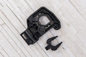 BMW SERIA 7 F04 2010-2015 WSPORNIK UCHWYT CHŁODNICY WODY LEWY 17117575247