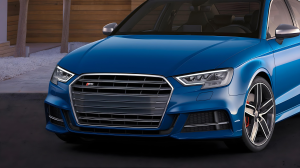 AUDI A3 / S3 8V 2017-2020 PO FACELIFTINGU RAMKA GRILLA CHROMOWANA 8V3853651B