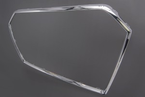 AUDI A3 / S3 8V 2017-2020 PO FACELIFTINGU RAMKA GRILLA CHROMOWANA 8V3853651B