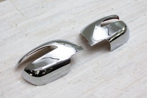 HYUNDAI IX35 2010-2015 NAKŁADKI NA LUSTERKA POD KIERUNKOWSKAZY