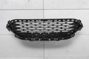 FORD KUGA MK3 III 2019+ GRILL PRZEDNI ATRAPA CHŁODNICY LJ6Z8200CA / LJ5B8200BBW
