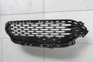 FORD KUGA MK3 III 2019+ GRILL PRZEDNI ATRAPA CHŁODNICY LJ6Z8200CA / LJ5B8200BBW