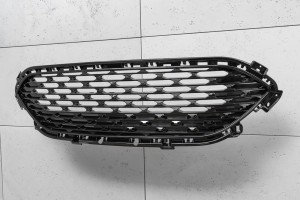 FORD KUGA MK3 III 2019+ GRILL PRZEDNI ATRAPA CHŁODNICY LJ6Z8200CA / LJ5B8200BBW