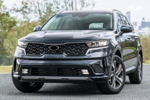 KIA SORENTO IV MQ4 2020+ LAMPA PRZECIWMGIELNA LED PRZEDNIA LEWA 92201P2000