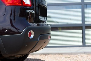 NISSAN QASHQAI I 2007-2014 NAKŁADKI NA LAMPY PRZECIWMGIELNE TYLNE