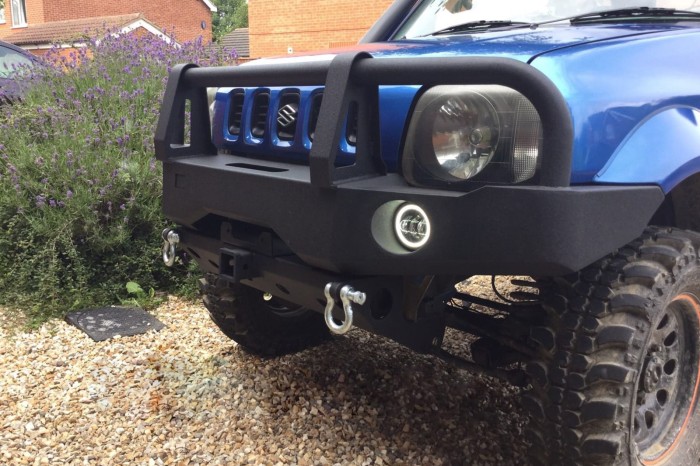 SUZUKI JIMNY 1998-2018 ZDERZAK PRZEDNI Z HAKIEM