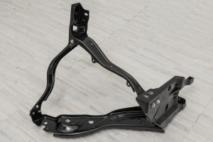 MERCEDES E-CLASS W212 2009-2013 PRZED FACELIFTINGIEM  OKULAR WSPORNIK REFELEKTORA PRAWY A2126200291