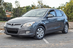 HYUNDAI i30 I 2007-2011 LAMPA PRZECIWMGIELNA PRZEDNIA PRAWA 922022R500