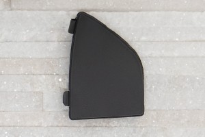 MAZDA 3 III BN 2016-2018 PO LIFTINGU ZAŚLEPKA  PRZEDNIEGO ZDERZAKA PRAWA B63B50101