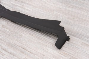 DODGE CHALLENGER 2012-2021 GÓRNA OSŁONA PASA PRZEDNIEGO PRAWA 5028748AD