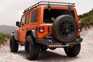 JEEP WRANGLER JL 2018+ ZDERZAK TYLNY SZEROKI Z ZAWIESIEM KOŁA ZAPASOWEGO I ADAPTEREM KAMERY COFANIA