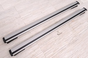 MITSUBISHI PAJERO 2007+ BELKI DO RELINGÓW ODSTAJĄCYCH 130 CM