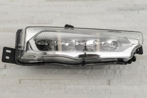 BMW X4 G02 2018+ LAMPA PRZECIWMGIELNA LED PRZEDNIA PRAWA 63177412528