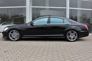 MERCEDES S-CLASS W221 2005-2013 CHROMOWANA LISTWA PRZEDNIEGO BŁOTNIKA LEWA A2216903980