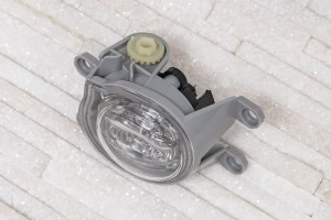 TOYOTA C-HR AX10 2019+ PO FACELIFTINGU PRZEDNIA LAMPA PRZECIWMGIELNA LED PRAWA 8121002190